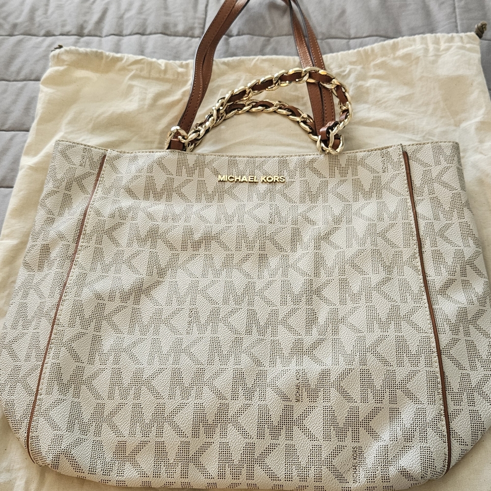 Michael Kors Beige Tote Bag